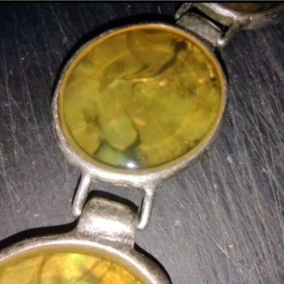 Beautiful Silver-Tone & Large Choker Necklace With MOP in Resin Look 15"+2" - Picture 4 of 8